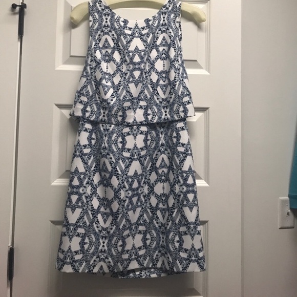 Banana Republic Dresses & Skirts - Banana Republic cocktail dress size 2P EUC Banana Republic Dresses & Skirts - Banana Republic cocktail dress size 2P EUC